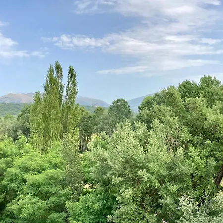 Nest Abruzzo شقة Scoppito